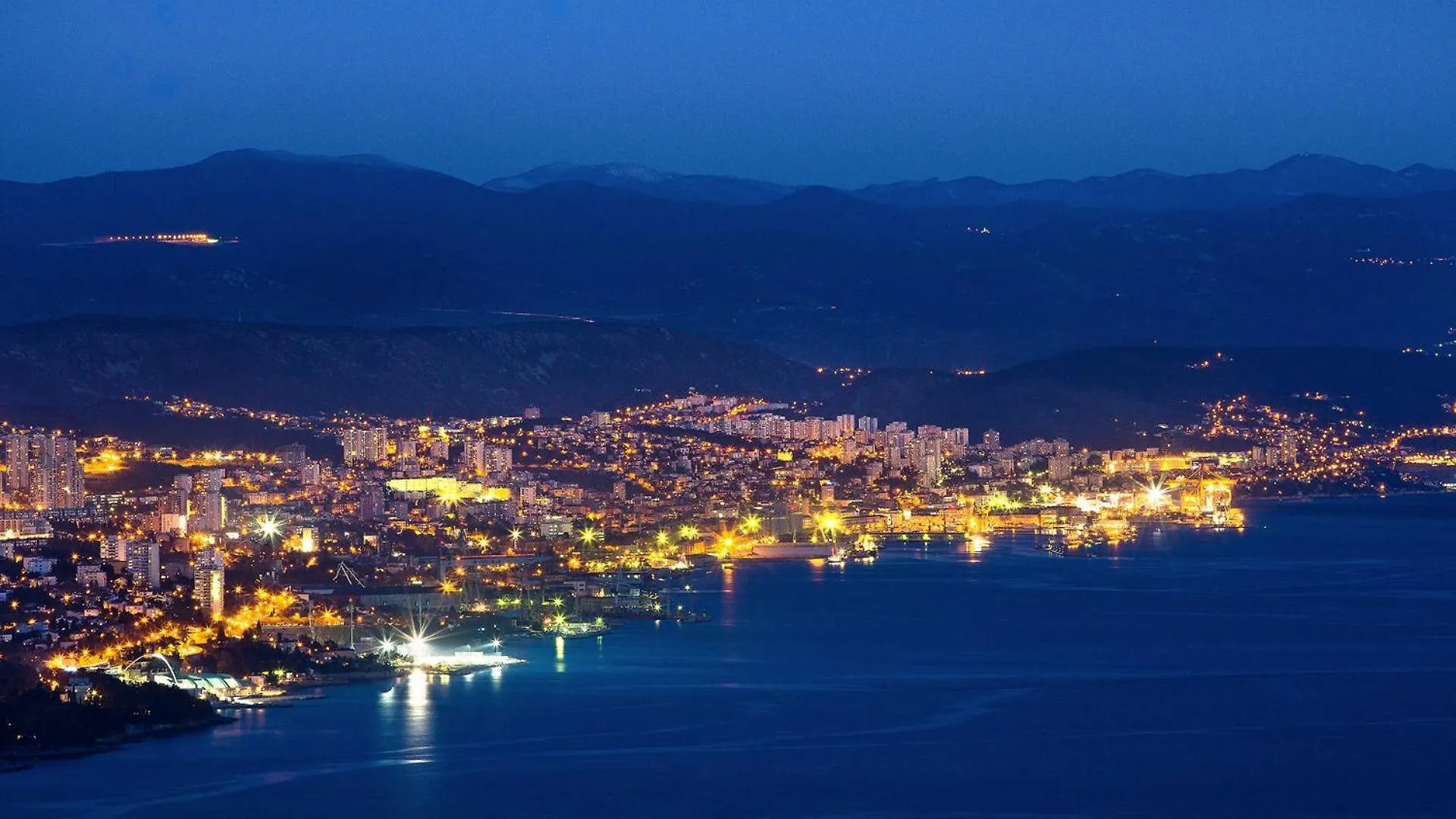 Apartment Lilly In Rijeka With Amazing View Kroatien