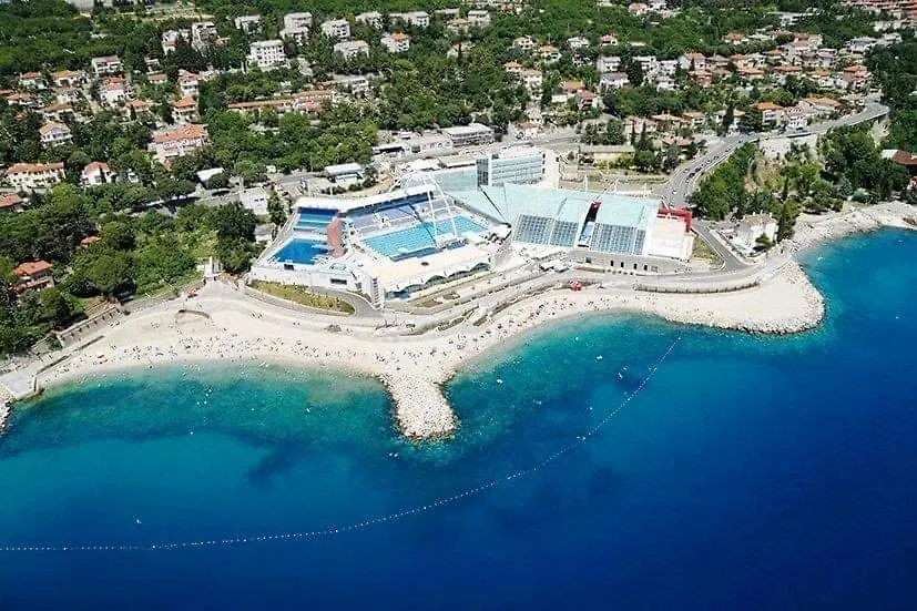 Apartment Lilly In Rijeka With Amazing View