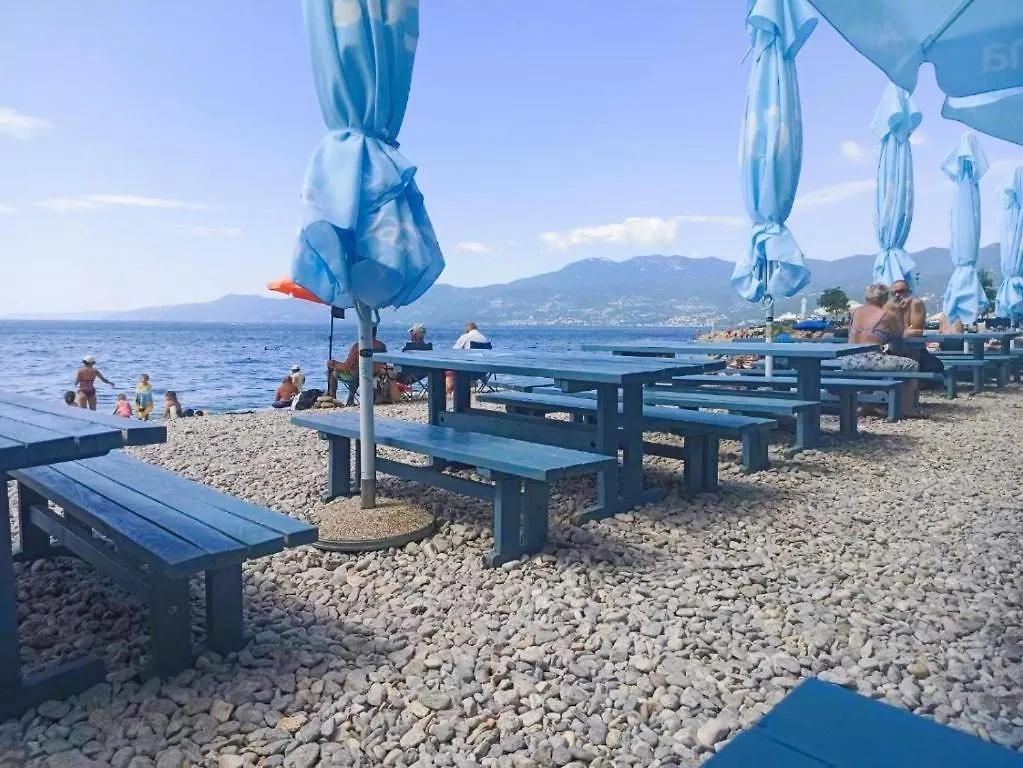 Apartment Lilly In Rijeka With Amazing View